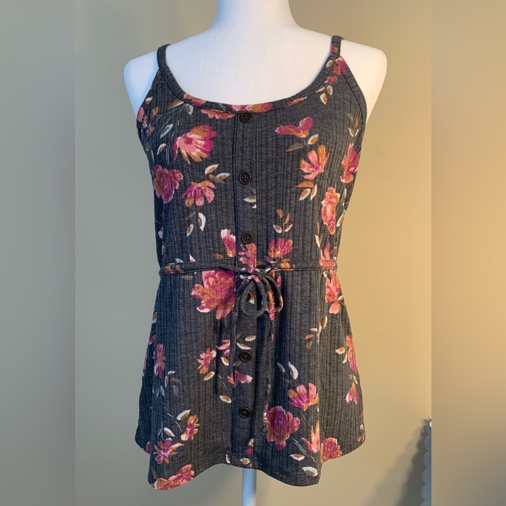 EUC Top: Floral, Ribbed, Drawstring Waist, Faux Button-Up, Soft